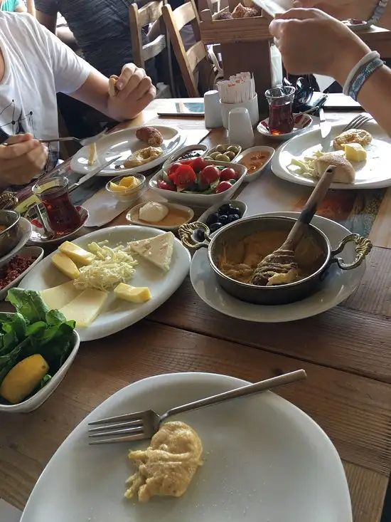 Muhlama Karadeniz Mutfagı'nin yemek ve ambiyans fotoğrafları 8