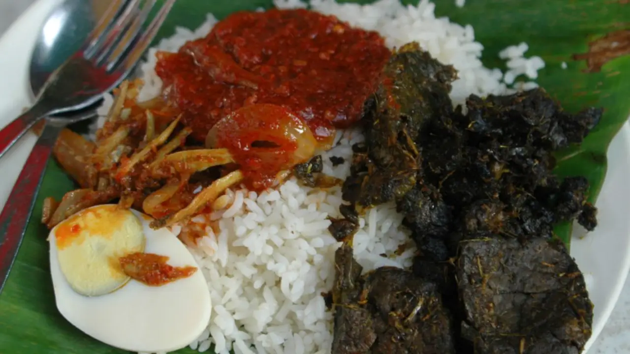 Nasi Lemak Kak Mas (Taman Seroja)