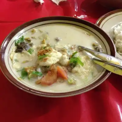 Sop/soto Betawi "Bang Budi"