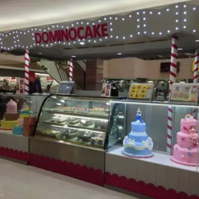 Domino Cake