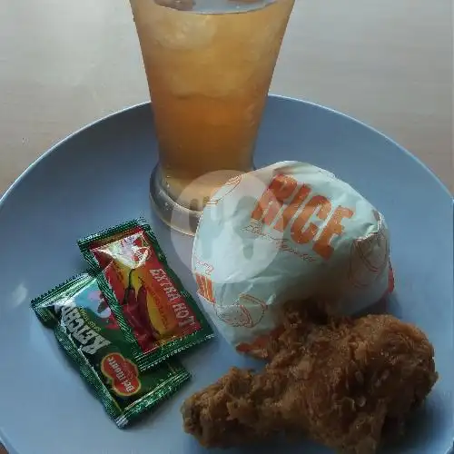 Gambar Makanan Gogo Fried Chicken, Jimbaran 4