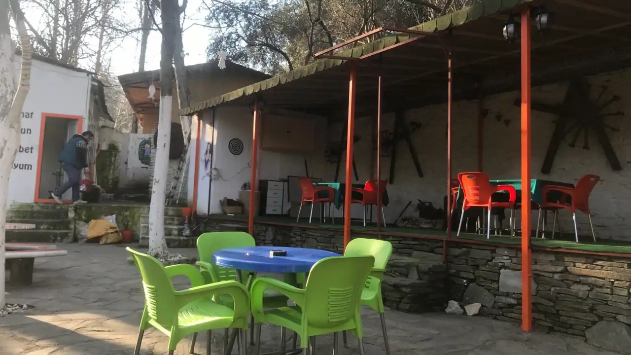 Çay Lak Lak (Cafe Garden)
