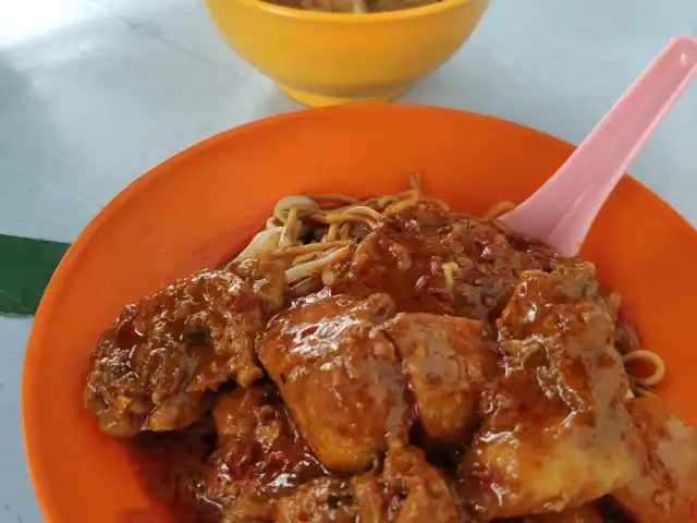 Lim Curry Laksa Food Photo 3