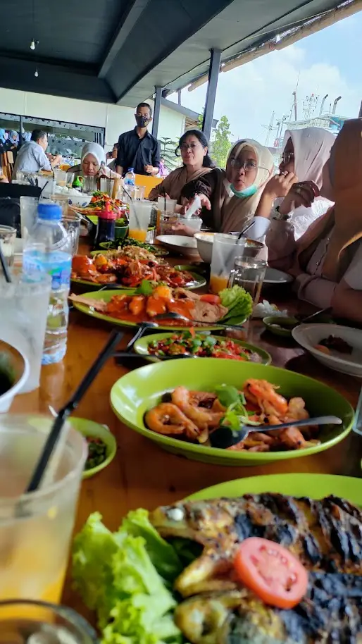 Gambar Makanan Belawan Seafood 77