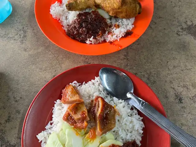 Kedai Makan Nasi Lemak Jalan Bomba Food Photo 1