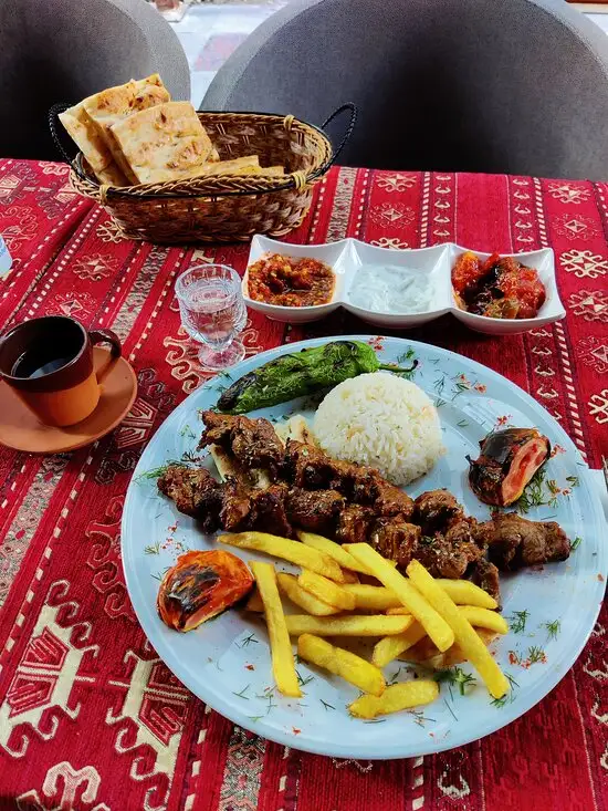 Istanbul Kebab Cafe & Restaurant'nin yemek ve ambiyans fotoğrafları 79