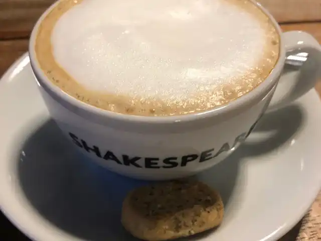 Shakespeare Coffee & Bistro'nin yemek ve ambiyans fotoğrafları 17