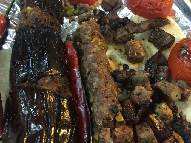 Şanlı Urfa Beyzade Kebap Lahmacun Salonu'nin yemek ve ambiyans fotoğrafları 63