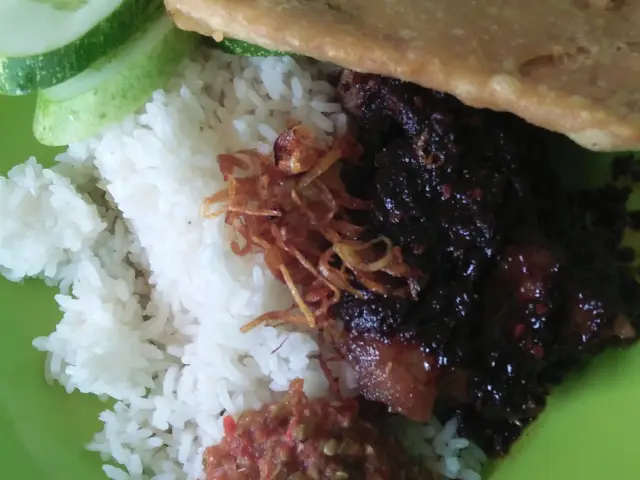 Gambar Makanan Nasi Bebek Sakera 4