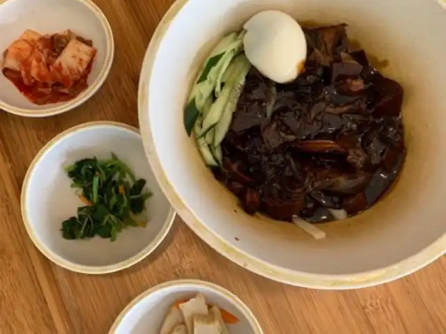 Oiso - Korean Traditional Cuisine & Cafe Food Photo 1