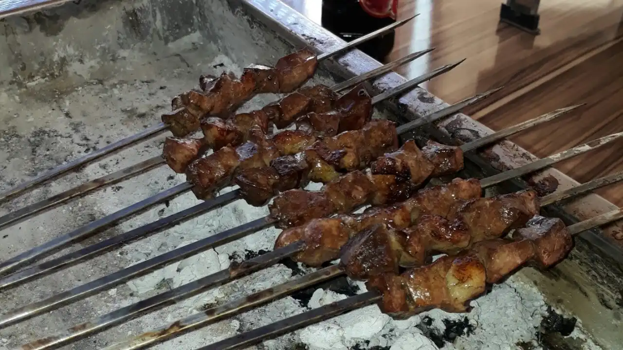 Canciğer Aile Kebap Salonu