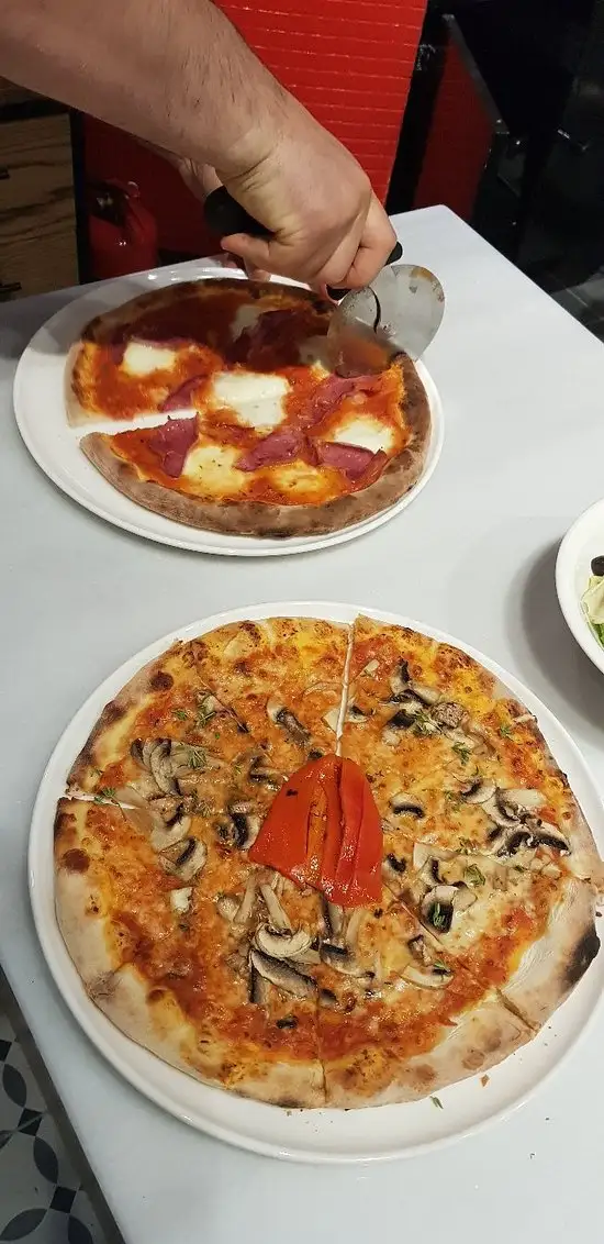 Pizza Public'nin yemek ve ambiyans fotoğrafları 7