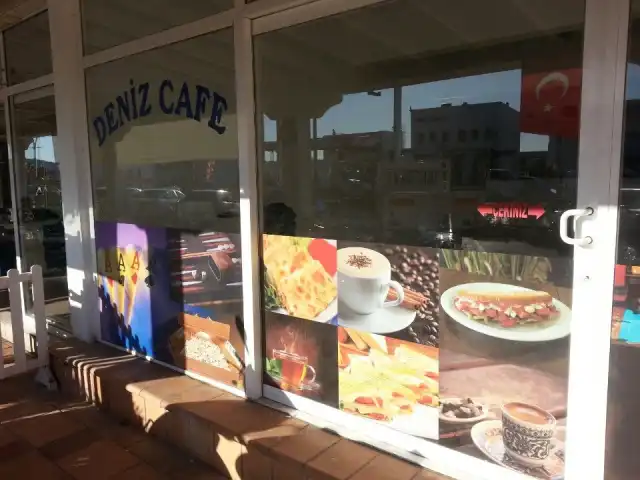 Deniz Cafe'nin yemek ve ambiyans fotoğrafları 17