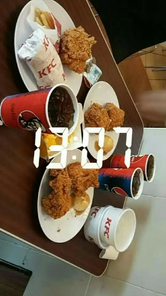 KFC Taman Kinrara Food Photo 10