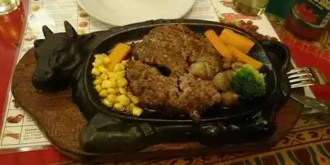 Gandy's Steak House, Hayam Wuruk