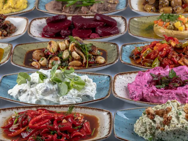 Lezzetli Lokanta'nin yemek ve ambiyans fotoğrafları 1