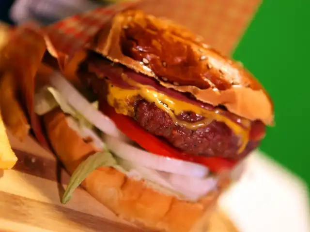 Retro Burger'nin yemek ve ambiyans fotoğrafları 7