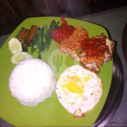 Gambar Makanan Warung Ub Bu Asih Cacalan, Kalipuro 3