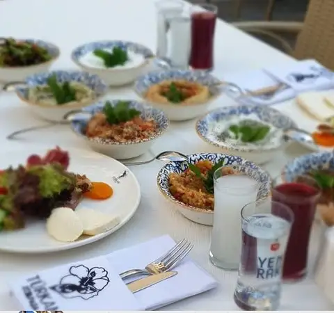 Türkan Ziyapaşa'nin yemek ve ambiyans fotoğrafları 3
