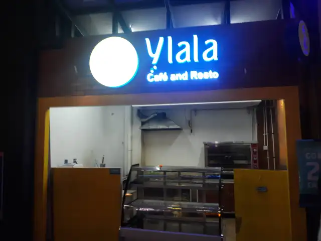 Gambar Makanan Ylala Cafe and Resto 6