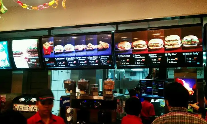 McDonald's & McCafé Food Photo 1