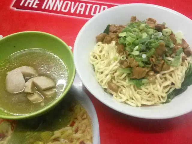 Gambar Makanan Mie Ayam Bakso Gajah Mungkur 5