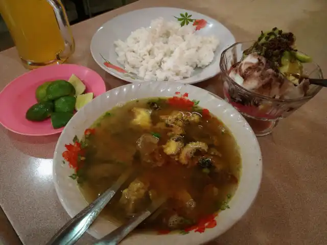 Gambar Makanan Soto Gebraak 11