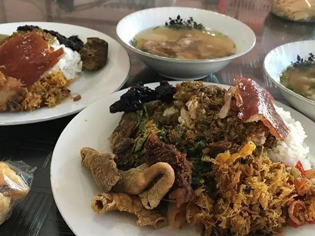 Gambar Makanan Babi Guling Nadi Jaya 6