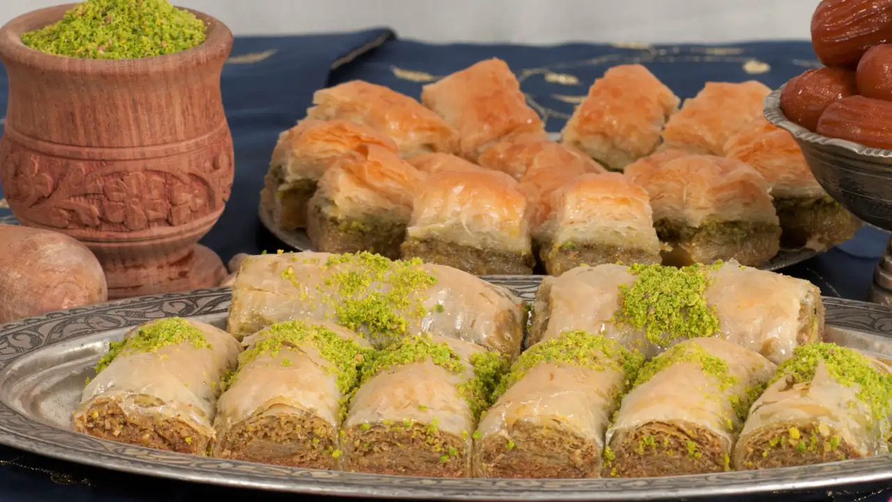 Fıstıkçıoğlu Baklava & Börek