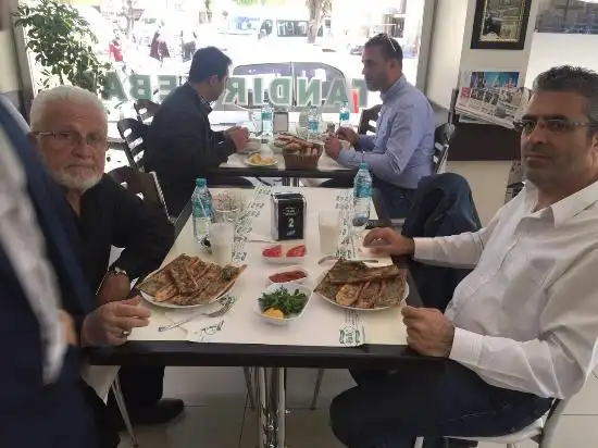 Halk Etliekmek'nin yemek ve ambiyans fotoğrafları 22