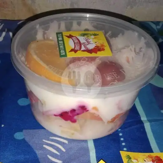 Gambar Makanan Salad Buah Mang Ujang, Sewon 1