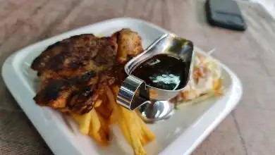 Ayam Penyet Tangki Dobi Food Photo 3