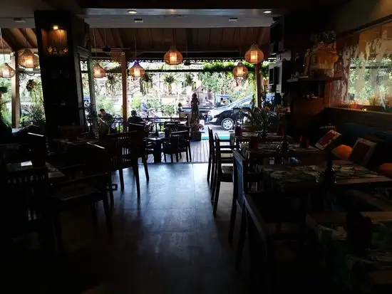 Gambar Makanan Bali Dolphin Restaurant 13