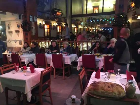 Rumeli Restaurant'nin yemek ve ambiyans fotoğrafları 9