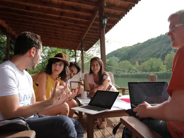 Robin's Nest İskele Restoran'nin yemek ve ambiyans fotoğrafları 21