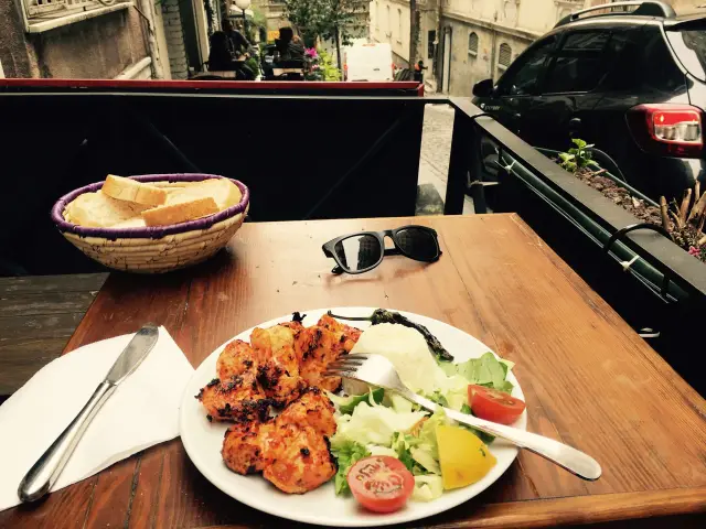 lokanta helvetia'nin yemek ve ambiyans fotoğrafları 53