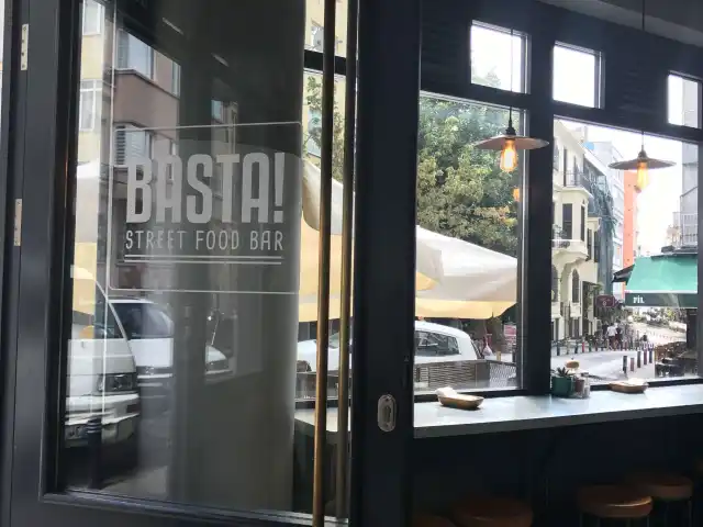 Basta! Street Food Bar'nin yemek ve ambiyans fotoğrafları 40