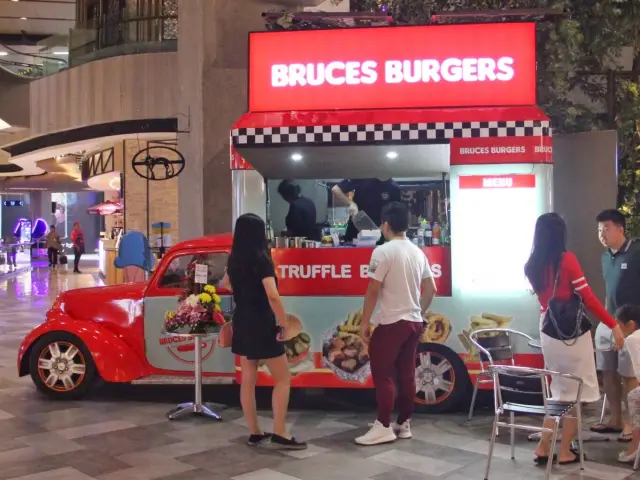 Gambar Makanan Bruces Burgers 6