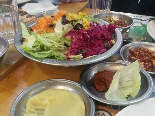 Urfa Anzelha Sofrası'nin yemek ve ambiyans fotoğrafları 14