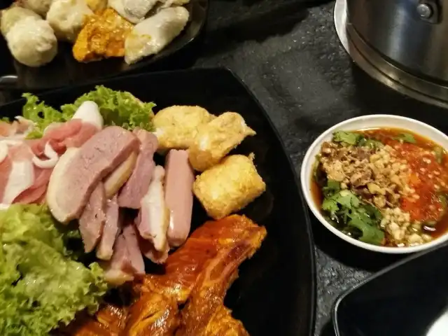 King Kong Steamboat & Buffet Food Photo 2