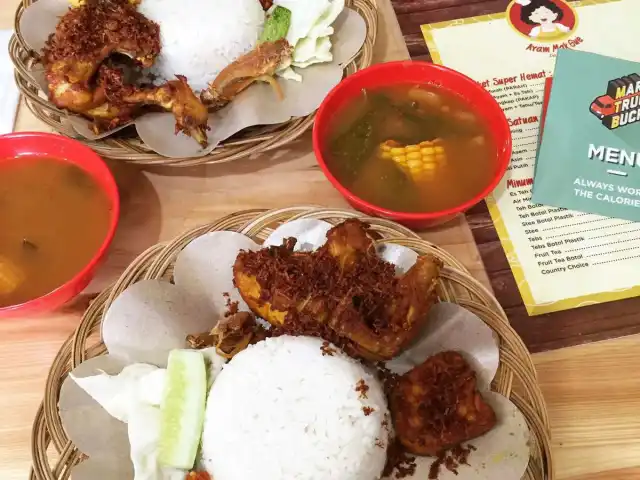 Gambar Makanan Ayam Mak Gue 4