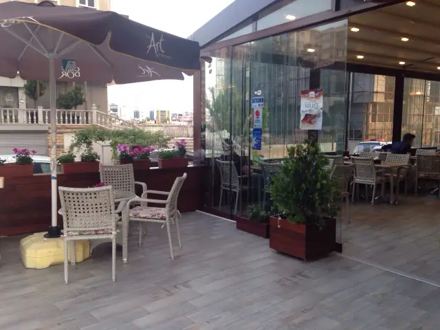 Labella Cafe & Restaurant'nin yemek ve ambiyans fotoğrafları 3