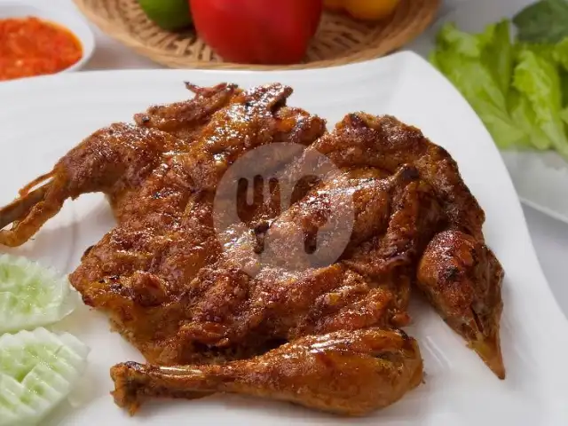 Gambar Makanan Ayam Tulang Lunak Hayam Wuruk, Padang 12