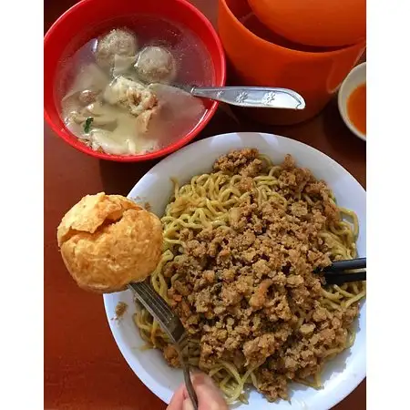 Gambar Makanan Bakmi Bangka Awat 11