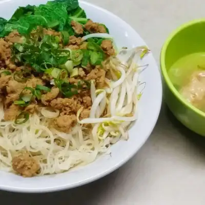 Mie Ayam Bangka Rendy's, Harapan Indah