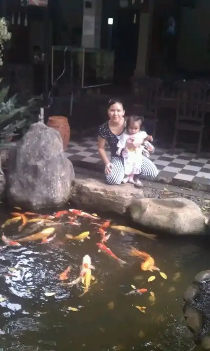 Gambar Makanan aquarium resto 3