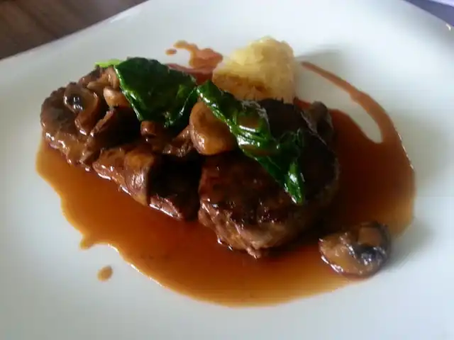 Gambar Makanan Confit Surabaya 3