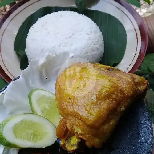 Gambar Makanan Nasi Goreng Dan Ayam Goreng, Prambanan 12