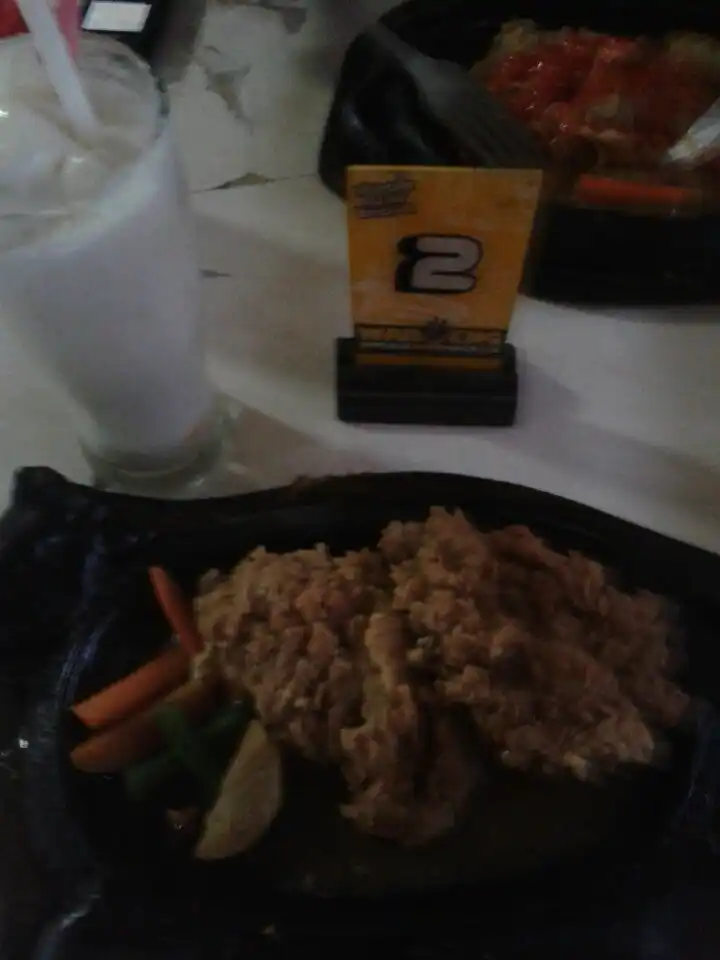 Waroeng Steak & Shake