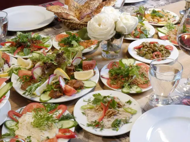 Khorasani Restaurant'nin yemek ve ambiyans fotoğrafları 10